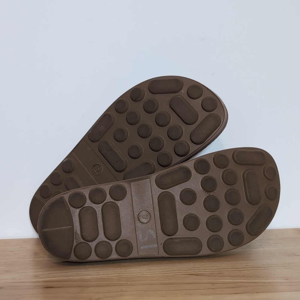 Strappy Elastic Nude Tan Sandals Shoes - Picture 3 of 4